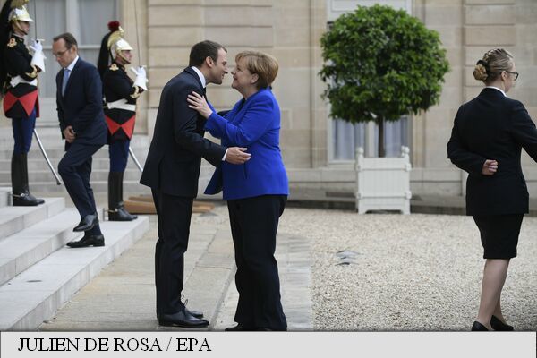 Consiliu franco-german: Parisul și Berlinul afișează imaginea unui cuplu european solid. Foto: Agerpres