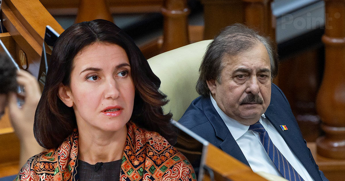 Stamate: Dacă Botgros rămâne în Parlament, atunci trebuie să cânte gratis.