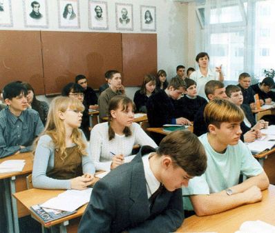 В трех районах Молдовы, Кантемир, Ниспорень, Резина, а также в муниципии Кишинэу учебные заведения готовы менее чем на 50%.