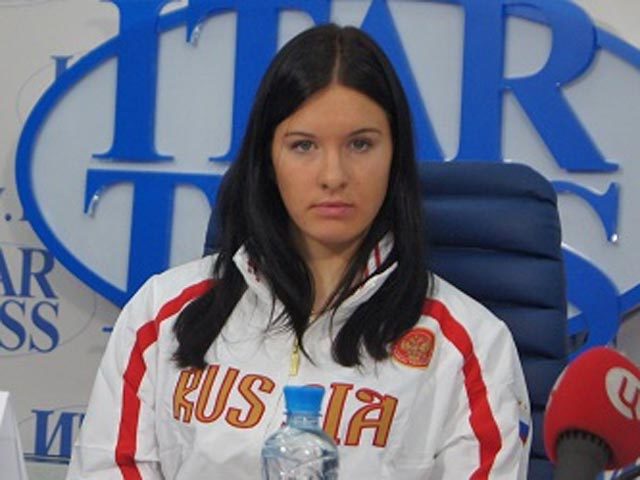 Российская фристайлистка Мария Комиссарова получила серьезную травму во время тренировки на олимпийской трассе по ски-кроссу. Фото: Mike Blake / Reuters