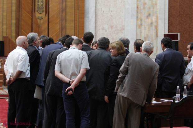 „Congresul civic Moldova”, membrii căreia recunosc că organizația este subordonată intereselor Partidului Comuniștilor.