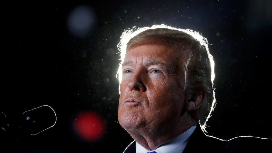 Трамп продлил запрет на сделки, угрожающие нацбезопасности США.