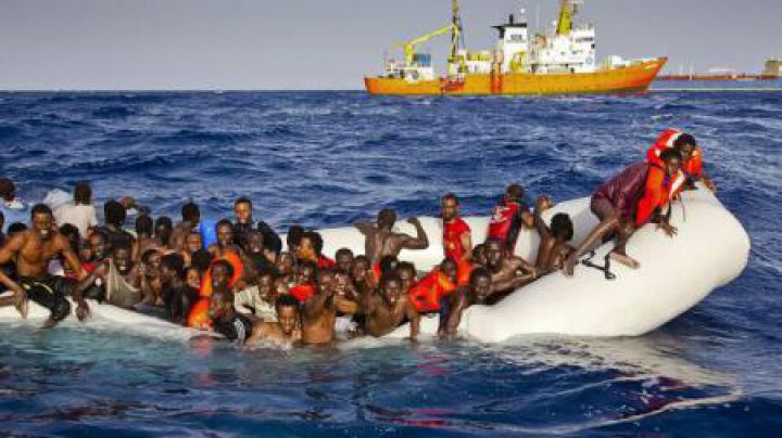 Numărul minorilor neînsoțiți care au traversat Mediterana s-a dublat în 2016. Foto: Agerpres
