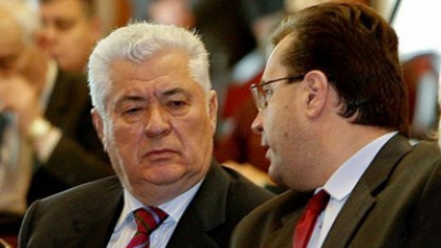 Если бы на днях состоялись президентские выборы, жители страны отдали бы больше всего голосов лидеру Партии коммунистов Владимиру Воронину и председателю Демпартии Мариану Лупу.