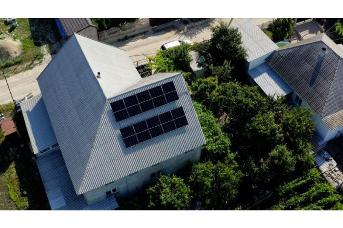 Программа "Rabla electrocasnice" нацелена на охват до 50 000 домохозяйств, а "Casa verde" - до 250 домохозяйств.