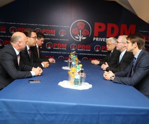 Marian Lupu, a discutat cu reprezentanţii Fundaţiei Seed Forum Internaţional din Norvegia oportunităţile de dezvoltare a parcurilor IT în ţara noastră cu atragerea capitalului străin în acest domeniu.