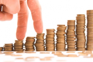 Totodată, s-a redus cota cheltuielilor pentru transport, 3,8% faţă de 6,1% în trimestrul I 2011.