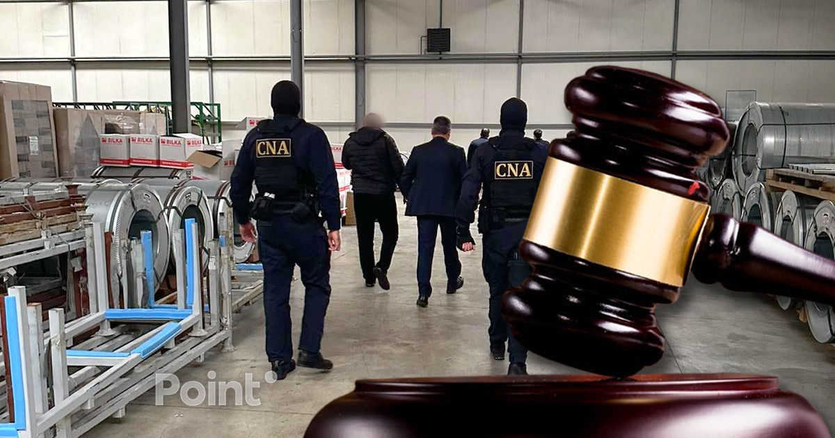 Обвиняемых по делу о мошенничестве в Агентстве материальных резервов МВД оправдали.