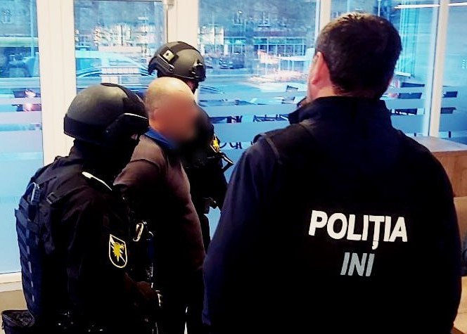 Экс-врач, заказавший убийство партнера, помещен под арест на 30 суток.