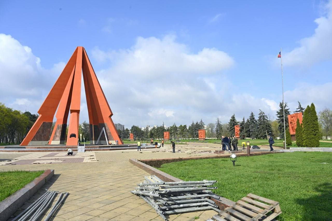 Complexul memorial Eternitate, în reparații: Lucrările se vor încheia până pe 9 mai.