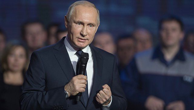 Путин объявил о полном разгроме ИГ* на обоих берегах Евфрата в Сирии.