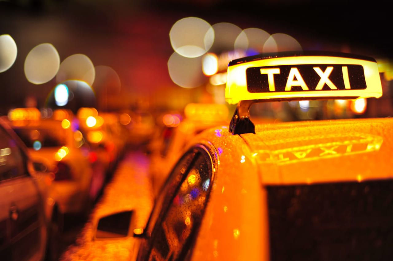 Koln oferă tichete de taxi de noapte pentru a ajuta femeile să ajungă acasă în siguranță.