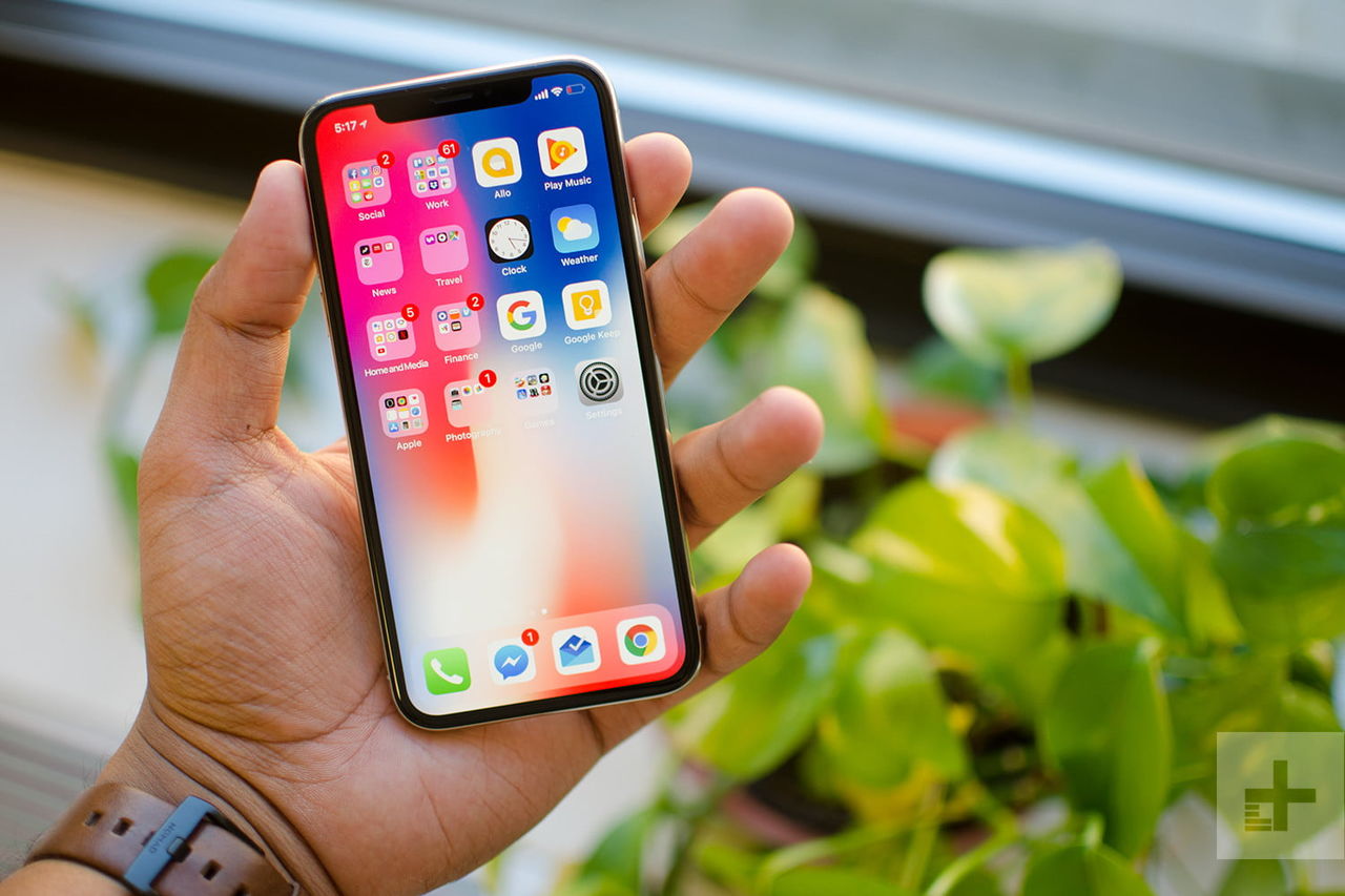 Apple a scăzut producţia pentru modelul iPhone X din cauza cererii slabe.