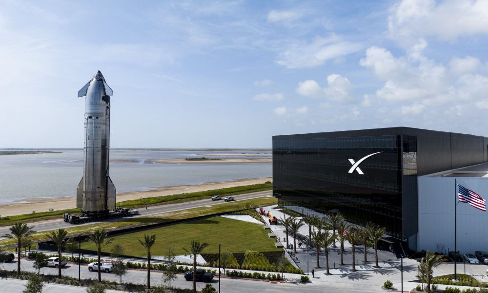 SpaceX испытает капсулы Starfall для создания лекарств в космосе.
