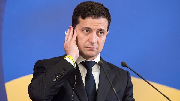 Президенту Украины Владимиру Зеленскому предложили выкупить Крым у России в рассрочку.