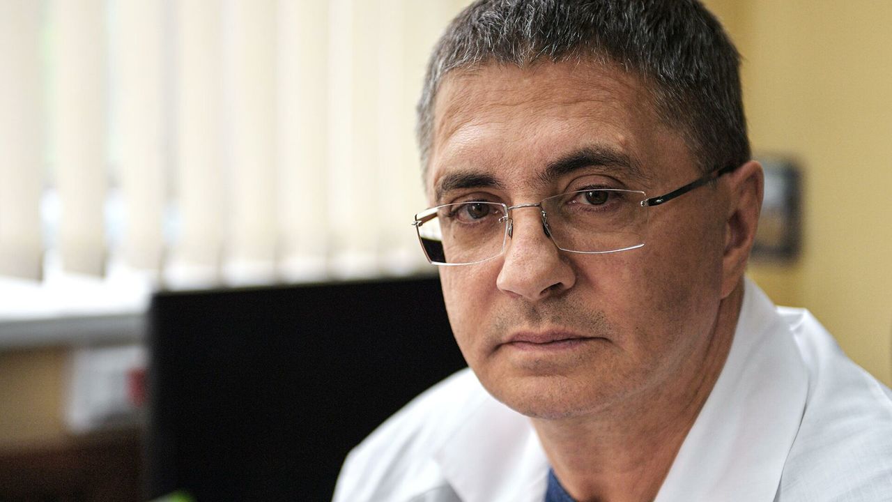 Мясников назвал неизвестные науке характеристики коронавируса.
