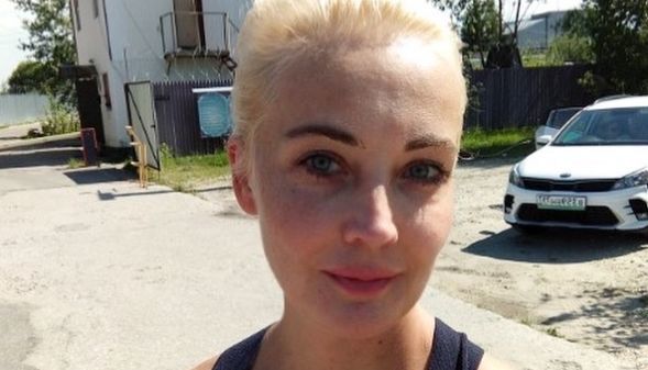 Юлия Навальная рассказала о первом длительном свидании с мужем.