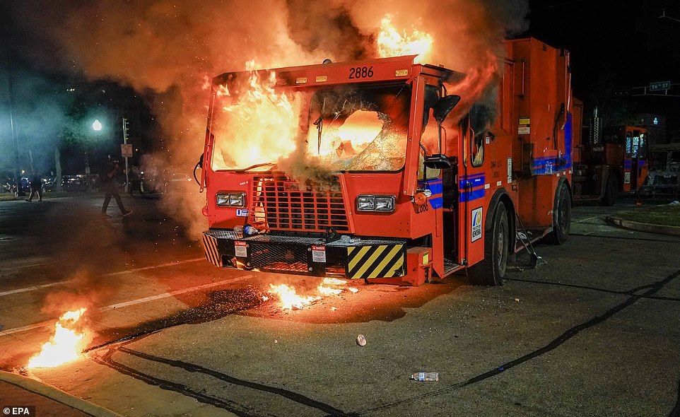 Беспорядки в столице Висконсина вспыхнули с новой силой.