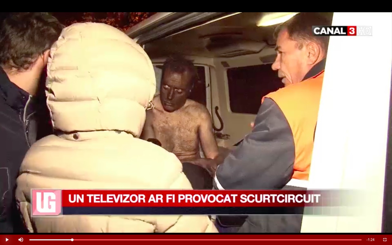 Incendiu într-un bloc din Capitală, provocat de un scurtcircuit.