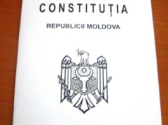 Gianni Buquicchio a fost de părere că simbolurile comuniste nu pot fi comparate cu cele fasciste.
