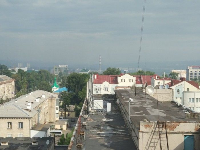 Сегодня жители Кишинёва столкнулись не только с дымом, но и неприятным запахом. Фото: unimedia.info