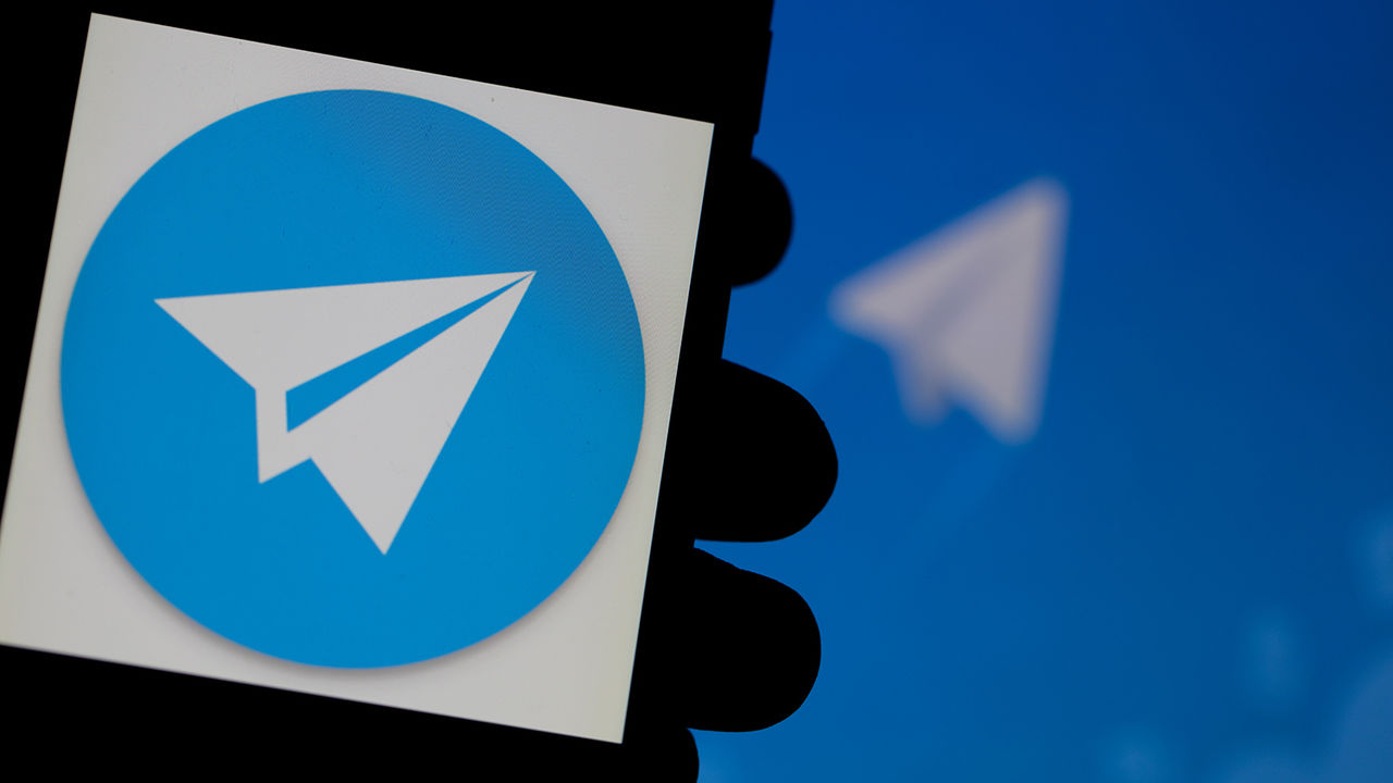 Telegram закрыл крупнейший в Италии канал противников вакцинации от коронавируса.