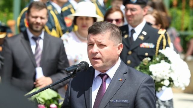 Viceministrul Apărării, în vizită oficială în Ucraina. Foto: Radio Chişinău