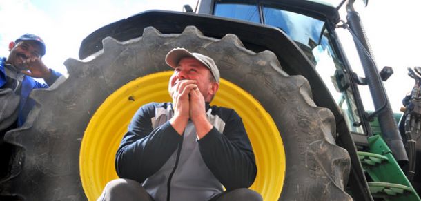 Agricultorii cer autorităților rambursarea către BNM a miliardelor împrumutate celor trei bănci problematice. Foto: independent.md