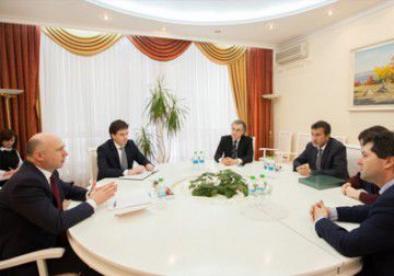 Стороны приветствовали достижение договоренности.