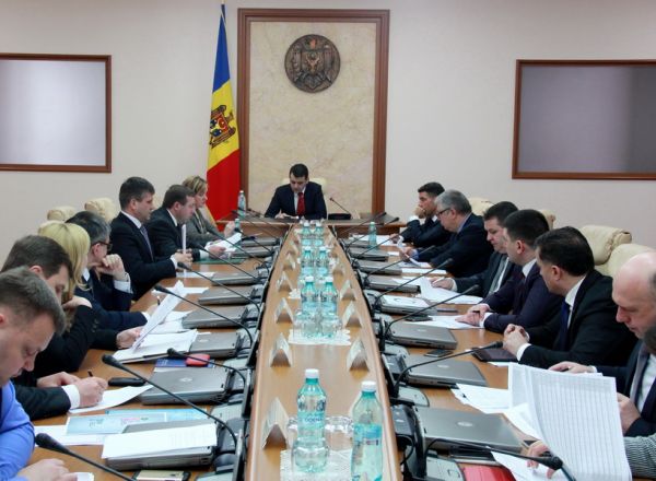 Vineri, in cadrul unei sedinte speciale, Guvernul va aproba bugetul pentru 2015. Anuntul a fost facut astazi la sedinta Executivului.