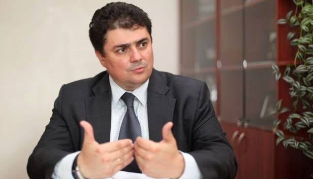 Octavian Calmâc, ministrul Economiei, a reiterat astăzi că vizita sa în SUA a fost una politică. Foto: adevarul.ro