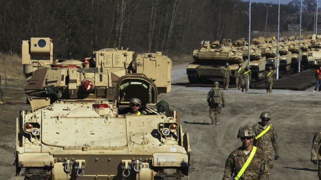 США подтвердили, что планируют разместить тяжелое вооружение