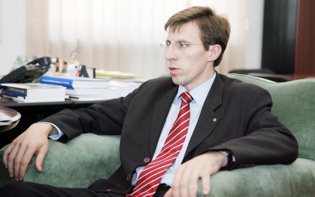 Iurie Leancă era la curent cu înţelegerile făcute cu PCRM, dar a mers să ceară votul de încredere în Parlament. Foto: adevarul.ro