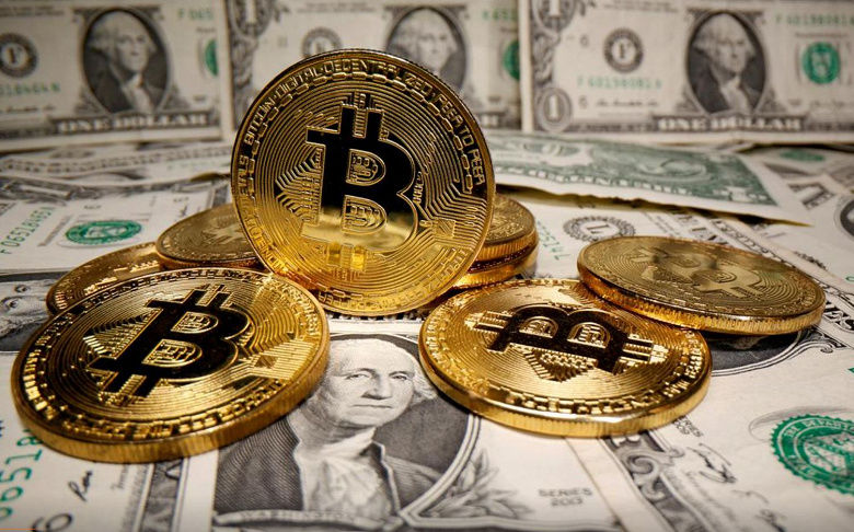 Стоимость биткоина 16 февраля превысила $50 тысяч, что стало новым рекордом для криптовалюты.