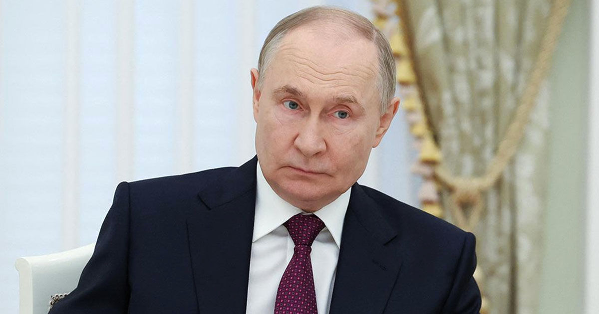 Путин: Меморандумы РФ и Украины противоположны, но необходимо вести переговоры.