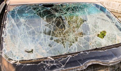 Un băiat de 17 ani a decedat după ce s-a urcat la volanul unei maşini. Foto: jurnal.md