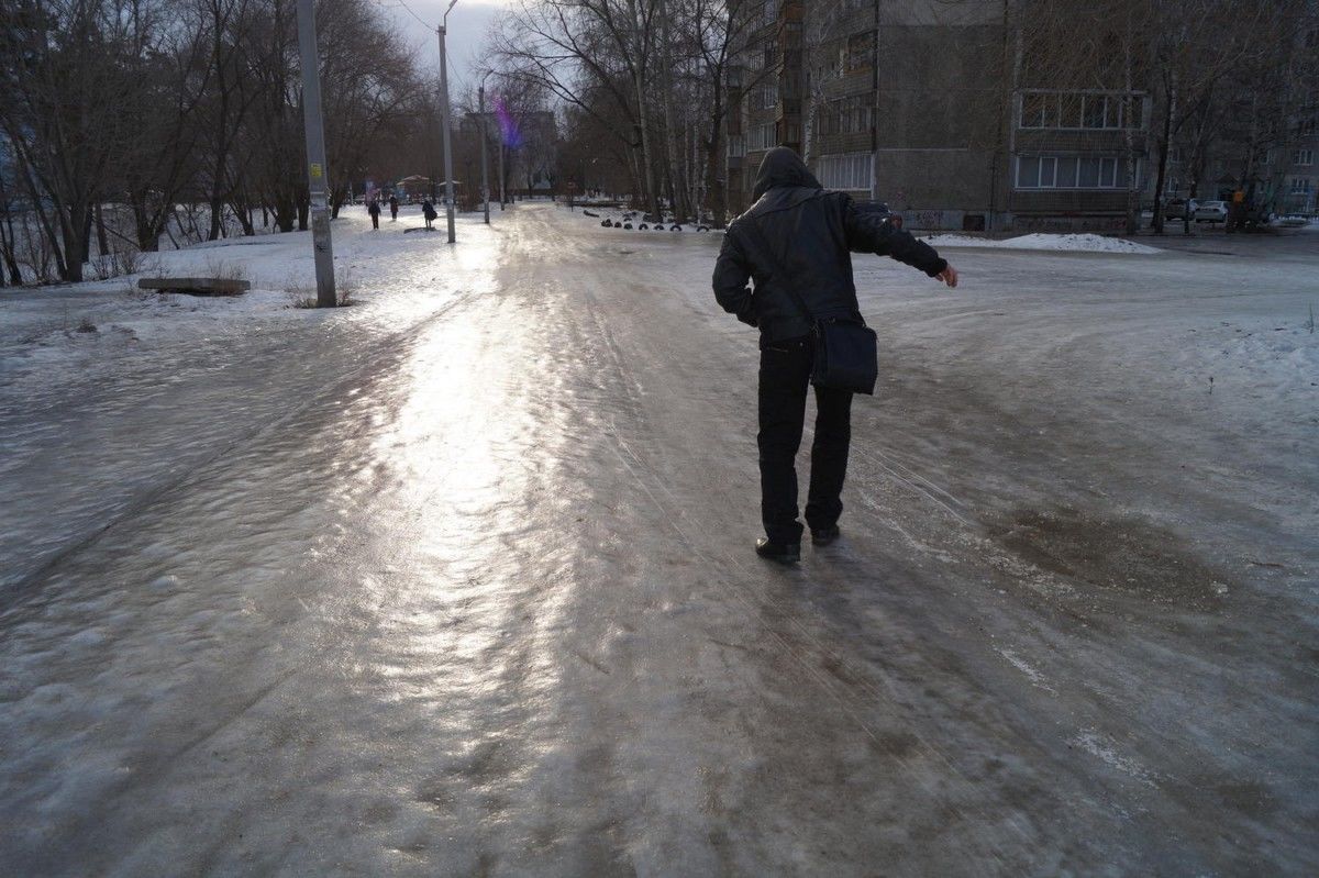 В Бельцах борьбу с первым гололедом назвали неудовлетворительной.