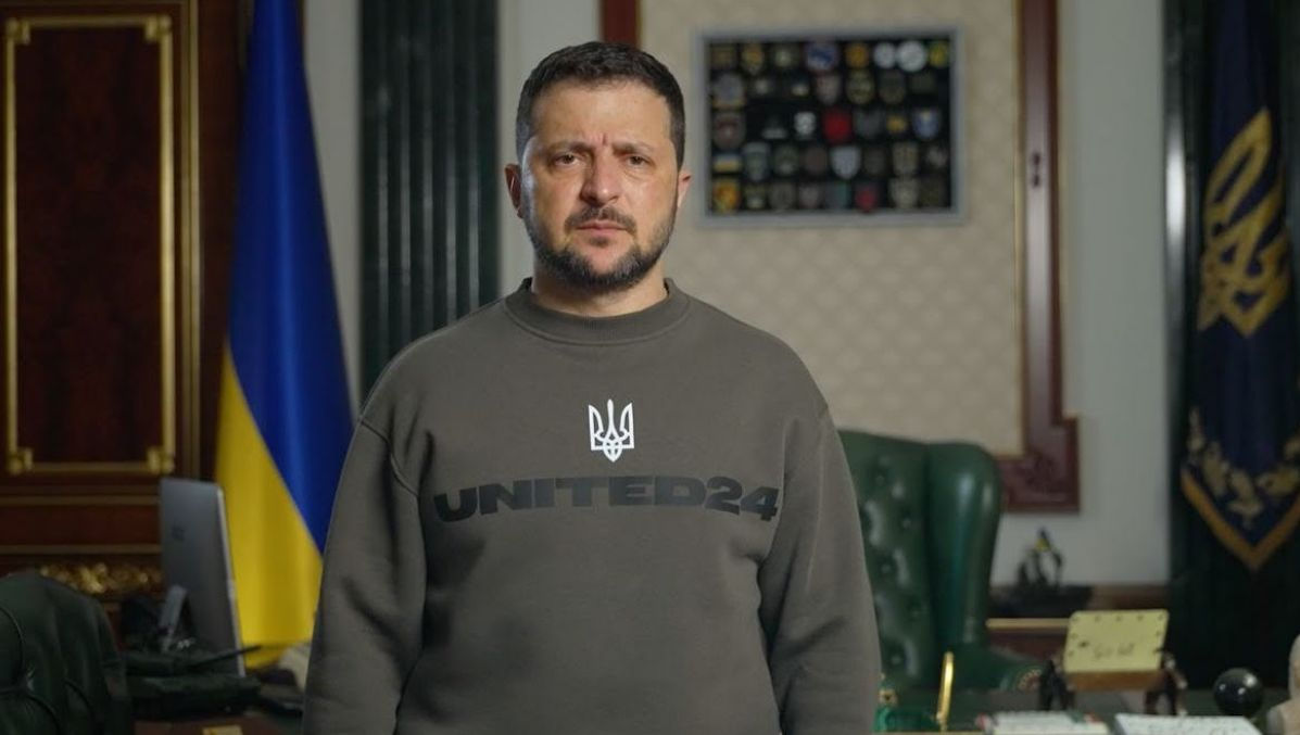Зеленский: "С наступлением нам нужно подождать".