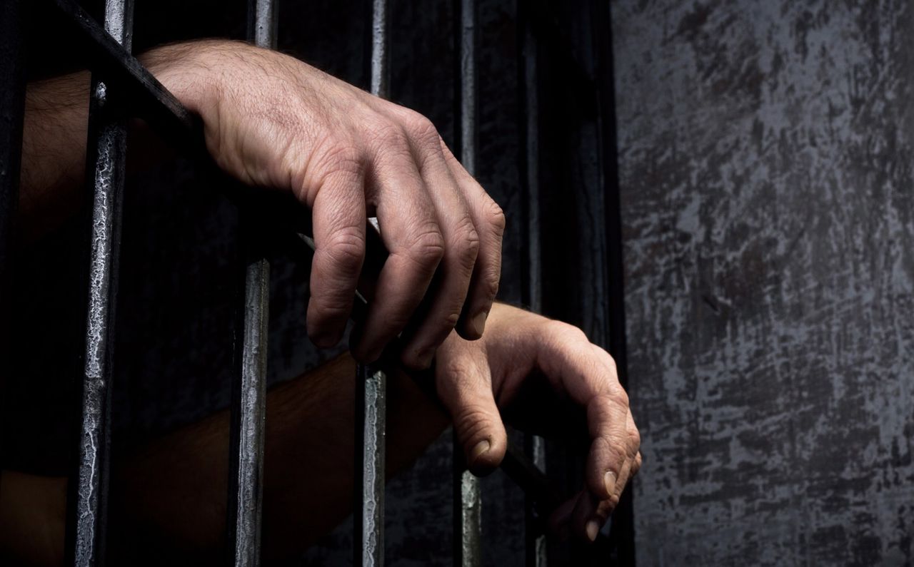 20 de ani după gratii pentru un bărbat care şi-a omorât consăteanul. 