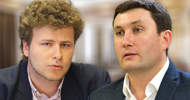 Пенсионный возраст стал новым поводом для споров между ПСРМ и PAS. Коллаж: Point.md