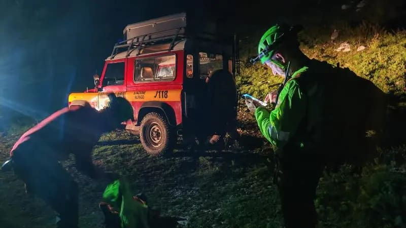 Молдаванин получил тяжелые травмы при падении в горах Италии.