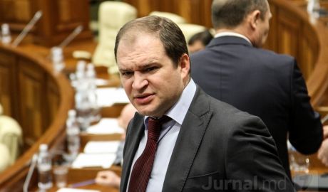 PL, acuzat de minciună: Pentru 3 km de drum, 126 de milioane de lei. Foto: jurnal.md