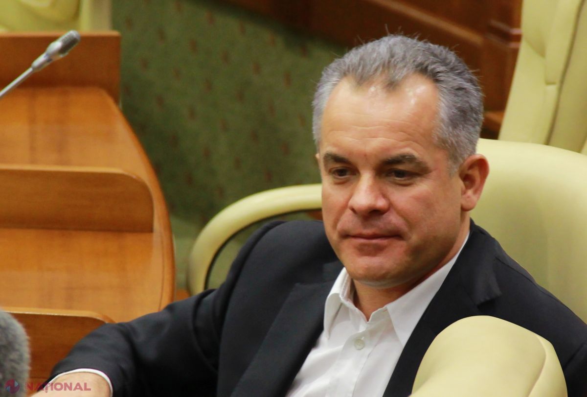 Посредством форума, Влад Плахотнюк хотел доказать, что он является неофициальным лидером в этой стране. Фото: ziarulnational.md