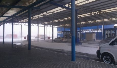 În pofida timpului instabil de afară, punctele de trecere Vulcăneşti şi Ceadâr-Lunga 2 şi-au reluat activitatea. Foto: jurnal.md