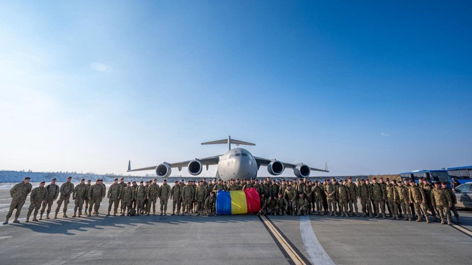 Militarii români, retrași din misiunea NATO din Irak.