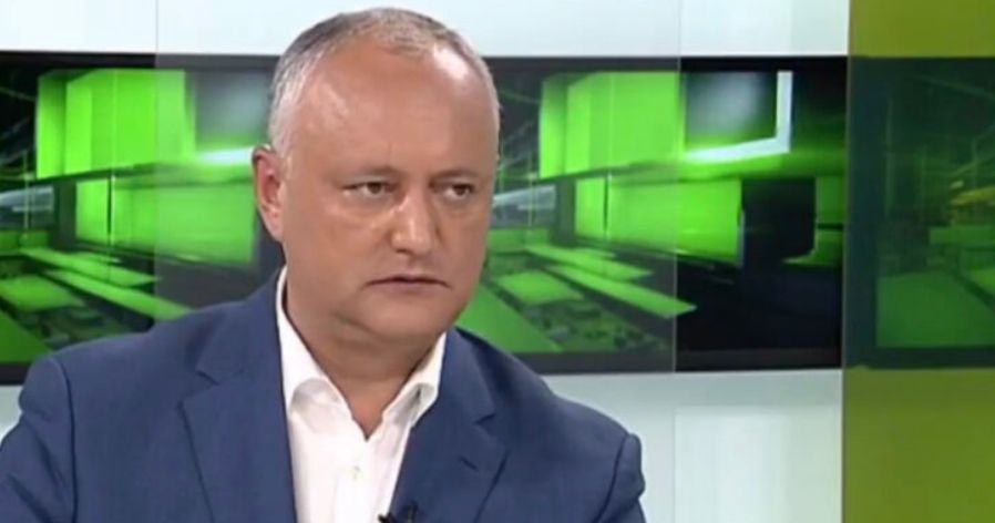 Додон: Я бы посоветовал «не рубить с плеча» отношения с Россией.