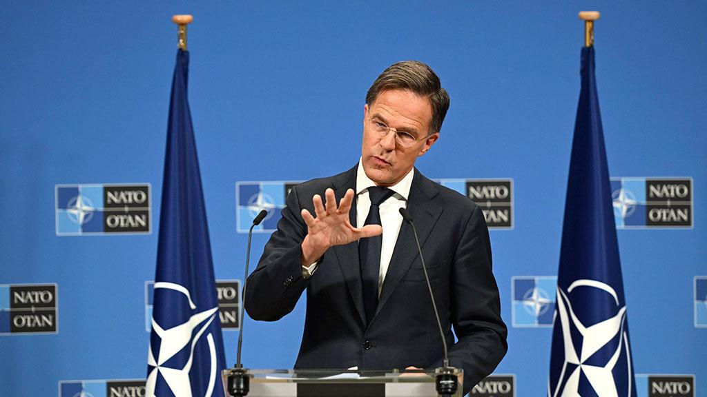 Rutte: Rusia avansează în Ucraina cu viteza unui melc de grădină.