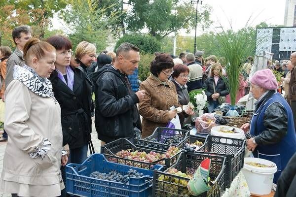 Ярмарочный сезон в Дубоссарах продлили на весь ноябрь.