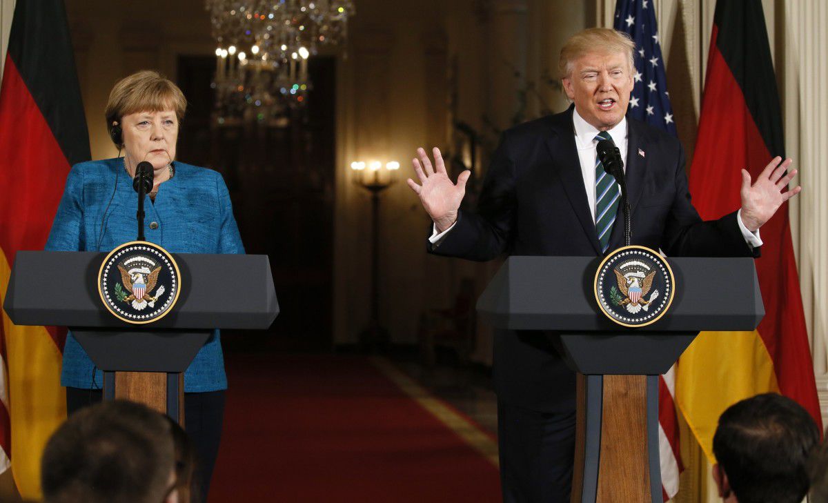 Президент США Дональд Трамп назвал переговоры с канцлером Германии Ангелой Меркель «отличными».