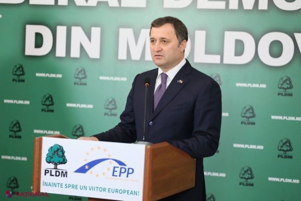 Liderul PLDM Vlad Filat s-a arătat optimsit după anunțarea rezultatelor preliminare ale alegerilor din 30 noiembrie.